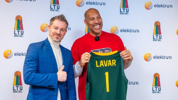 LaVaras Ballas: „Lietuvoje Melo susidūrė su suaugusių krepšiniu ir tai padėjo jo karjerai”