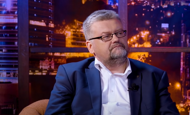 Aistruoliams – galimybė išrinkti KMT finalo komentatorių duetą