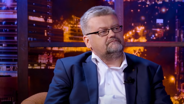 Aistruoliams – galimybė išrinkti KMT finalo komentatorių duetą