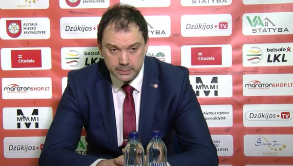 N. Čanakas: „Neturiu ką protingo pasakyti apie šias rungtynes, nes atrodėme gėdingai“ (VIDEO)
