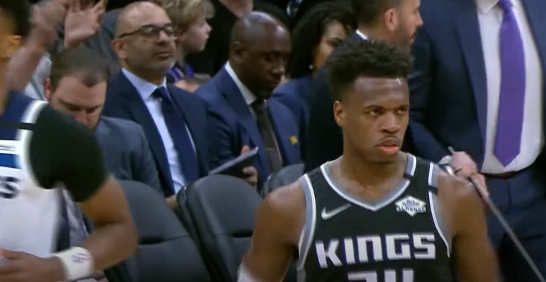 „Kings“ snaiperis pasiekė NBA tritaškių rekordą – aplenkė patį S. Curry