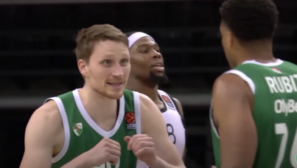 „Žalgiris“ atvėsino karščiausią Eurolygos komandą: gražiausi mačo epizodai (VIDEO)