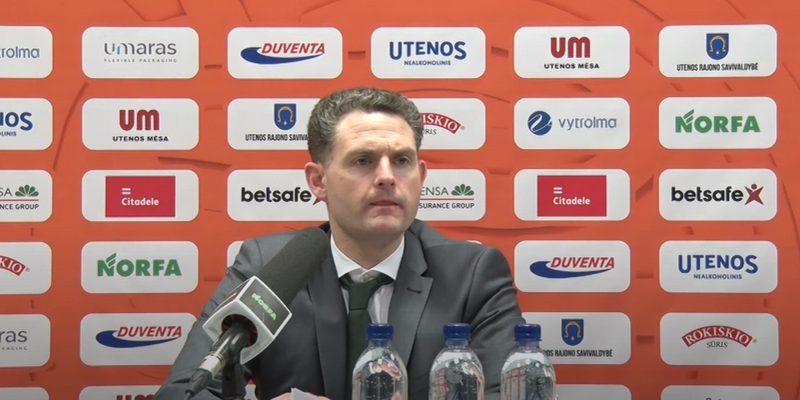 M. Schilleris: „Esu laimingas dėl vienodai paskirstytų minučių“ (Ž. Urbonas: „Lengvai tariant - dzin“)