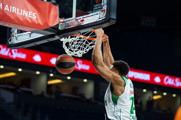 Išvyskite: gražiausi „Žalgirio“ mačo prieš „Anadolu Efes“ epizodai (VIDEO)