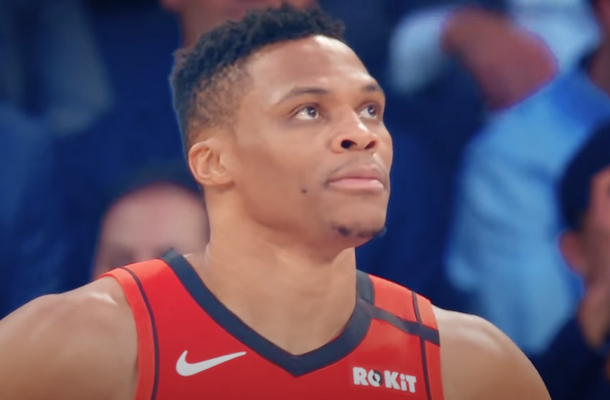 R. Westbrookas pakartojo O. Robertsono bei LeBrono pasiekimą