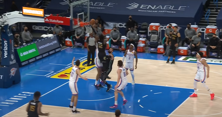 J. Moranto dėjimas po J. Valančiūno perdavimo – NBA Top 10 rinkinyje (VIDEO)