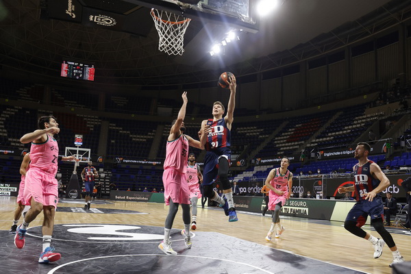 Visas rungtynes atsilikusi lietuvių atstovaujama „Baskonia“ nepavijo „Real“