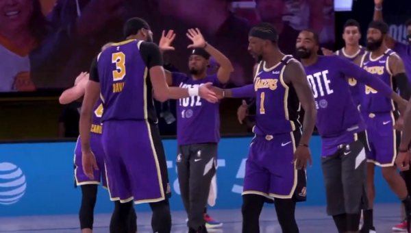 Sekantis „Lakers“ pirkinys bus gerai besiginantis snaiperis