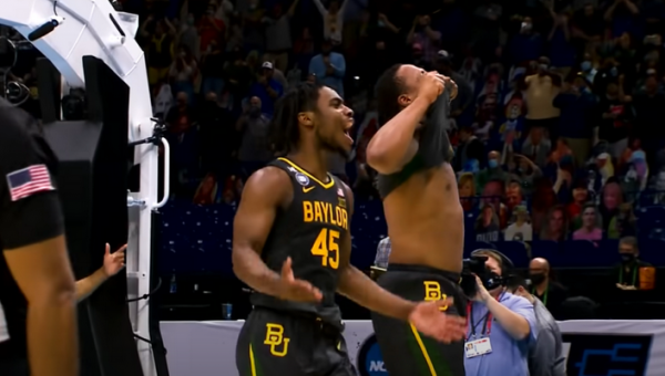 M. Arlausko atstovaujamas universitetas krito NCAA finale (VIDEO)