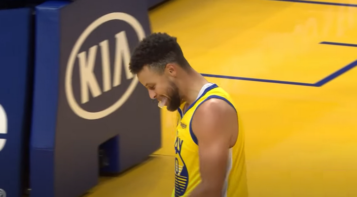 „Warriors“ superžvaigždė S. Curry tapo istorinio NBA pasiekimo autoriumi