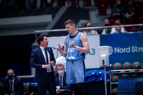 Ar „Baskonia“ ir „Zenit“ įšoks į atkrintamųjų varžybų traukinį?