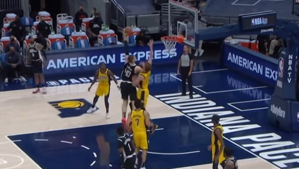 Kroato dėjimas per D. Sabonį – tarp gražiausių NBA nakties momentų (VIDEO)