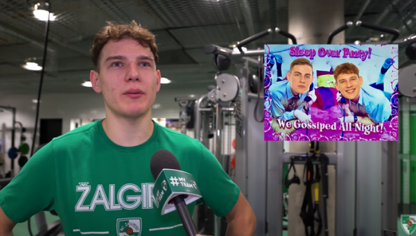 Apie žalgiriečius: kinomanai, blogiausias šefas ir saviizoliacijos bičiuliai (VIDEO)
