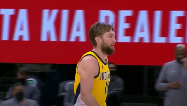 D. Sabonis NBA aplenkė savo tėvą A. Sabonį
