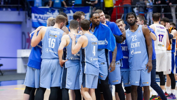 „Zenit“ po dviejų pratęsimų palaužė CSKA ir išlygino pusfinalio rezultatą