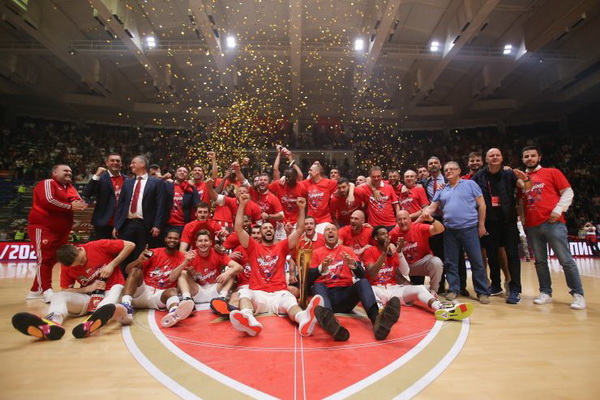 „Crvena Zvezda“ triumfavo Adrijos lygoje bei išlaikė vietą Eurolygoje