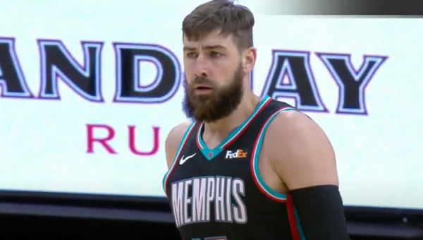 J. Valančiūnas ir jo atstovaujama „Grizzlies“ baigė pasirodymą NBA (VIDEO)