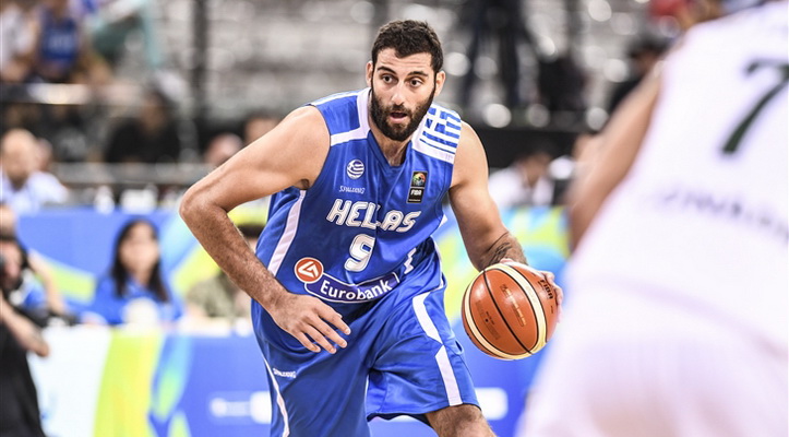 I. Bourousis kabina sportbačius ant vinies