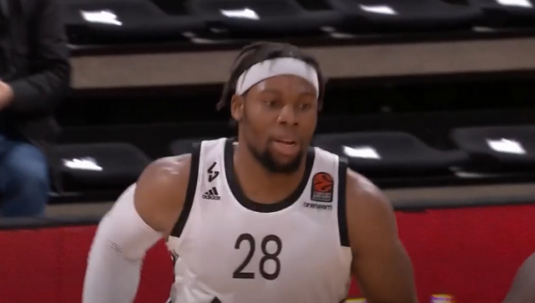 „Real“ oficialiai papildė G. Yabusele