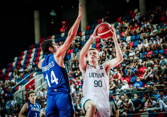 Aštuoniolikmečiai pralaimėjimu pradėjo FIBA Challenger turnyrą 