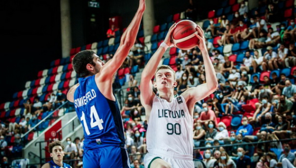 Aštuoniolikmečiai pralaimėjimu pradėjo FIBA Challenger turnyrą 
