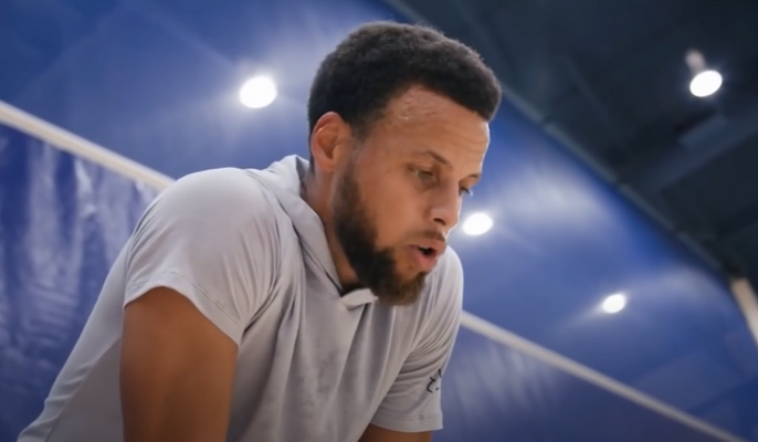 S. Curry įspūdinga suma susiejo ateitį su „Warriors“