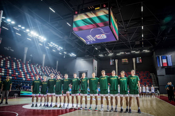 Lietuviai įveikė Graikiją ir iškovojo pirmą pergalę FIBA Challenger turnyre