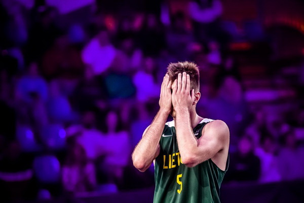 FIBA 3×3 U18 pasaulio taurėje lietuvius ketvirtfinalyje sustabdė JAV