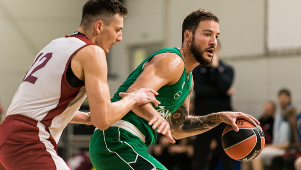 Išretėjęs „Lietkabelis“ įveikė „Žalgirio“ krepšininkus (VIDEO)