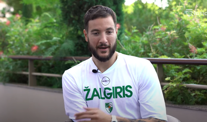 J. Lauvergne'as – apie pramoktą serbų kalbą ir pagarbą kitai kultūrai (VIDEO)