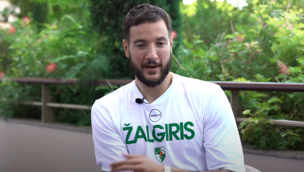 J. Lauvergne'as – apie pramoktą serbų kalbą ir pagarbą kitai kultūrai (VIDEO)	