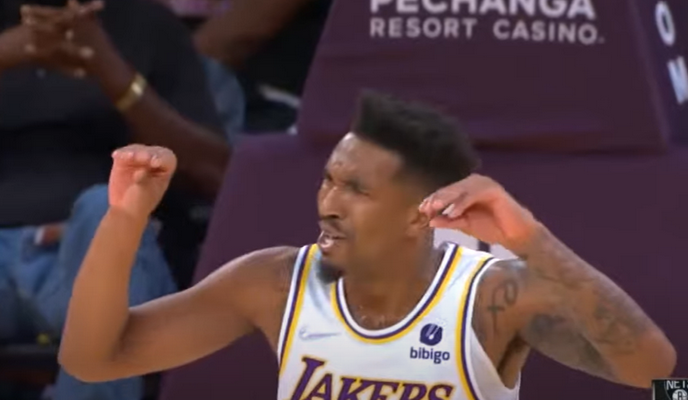 A. Davisas įvardijo žaidėją, kurio perėjimas į „Lakers“ jį nustebino labiausiai
