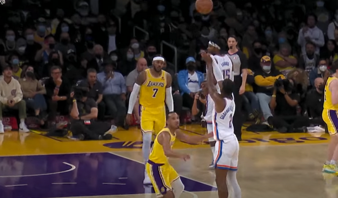 Tolimas Sh. Gilgeouso-Alexanderio metimas - gražiausias NBA nakties momentas (VIDEO)
