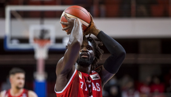 „Rytas“ susitvarkė su kuklią rotaciją turėjusia Jonavos ekipa
