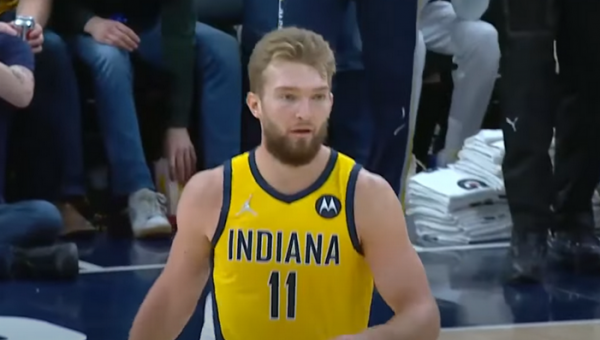 D. Sabonis varė į neviltį „Raptors“ galingu dvigubu dubliu (VIDEO)