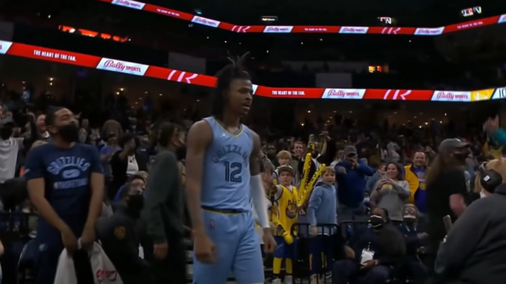 J. Morantas nepadavė rankos jaunam „Grizzlies“ sirgaliui su S. Curry marškinėliais (VIDEO)