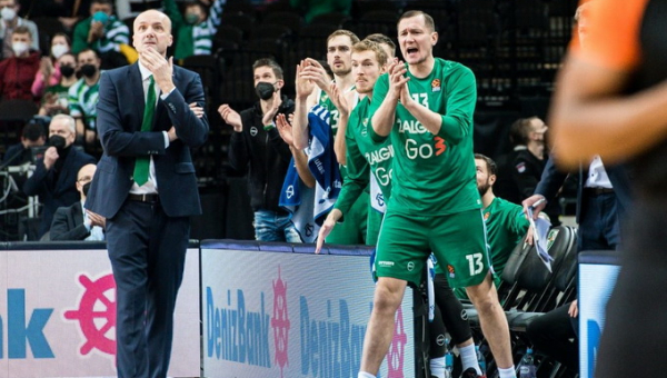 „Žalgirio“ fanų emocijos: „Kuo greičiau turime atsisveikinti su treneriu“
