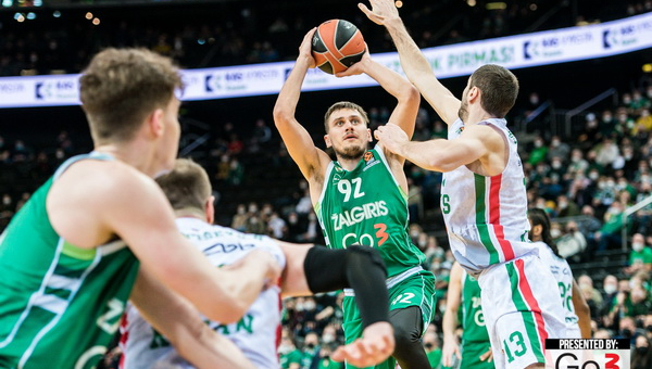 „Žalgiris“ ir toliau negali laimėti: šįkart nusileido UNIKS komandai