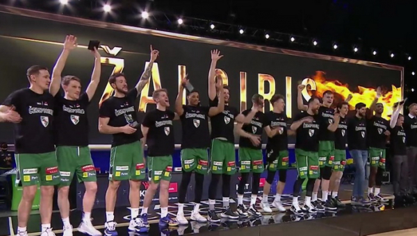 Krepšinio žurnalistai vieningi – KMT trofėjų į viršų kels „Žalgiris“