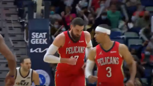 J. Valančiūnas padėjo „Pelicans“ grįžti į pergalių kelią (VIDEO)