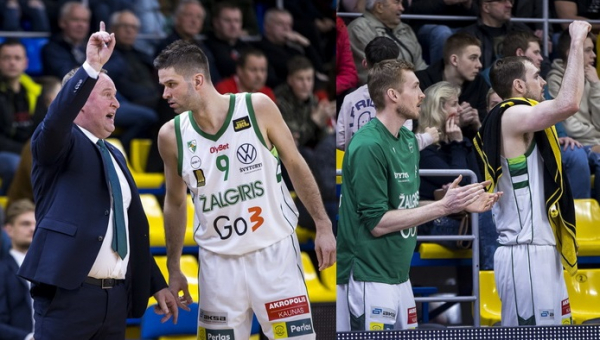 „Žalgirio“ fanų komentarai: „Maksvytis neturi supratimo ir nejaučia komandos. Meskite jį lauk!“