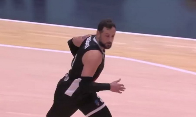„Virtus“ išlygino finalo serijos rezultatą (ALBA triumfas prieš „Bayern“)