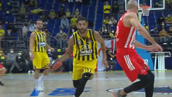 Turkijos čempionu tapęs P. Henry Stambule neužsibuvo – sieks patekti į NBA
