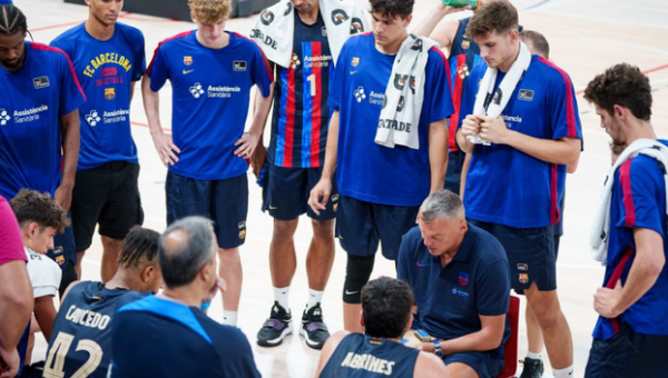 Nepilnos sudėties „Barcelona“ įveikė Andoros ekipą