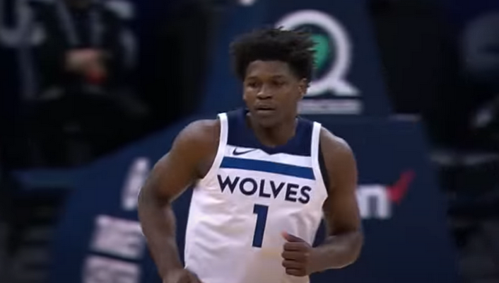 „Timberwolves“ krepšininkui - solidi bauda už homofobišką komentarą