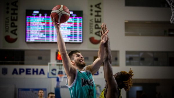 „Wolves“ nugalėjo „Aris“ ir tęsia kovą dėl vietos FIBA Europos taurėje