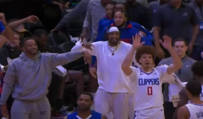 „Clippers“ sutriuškino Izraelio klubą (VIDEO)