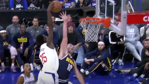 „Clippers“ naujoko dėjimas - gražiausias praėjusios nakties epizodas (VIDEO)