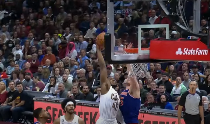 D. Mitchello dėjimas - gražiausias NBA nakties epizodas (VIDEO)
