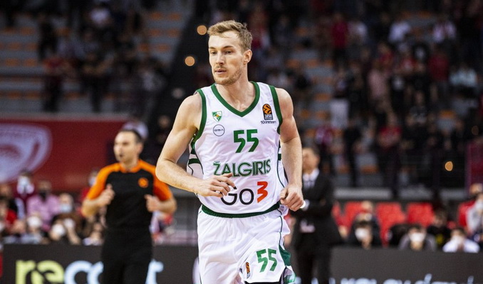 Oficialu: N. Giffey grįžta į Eurolygą